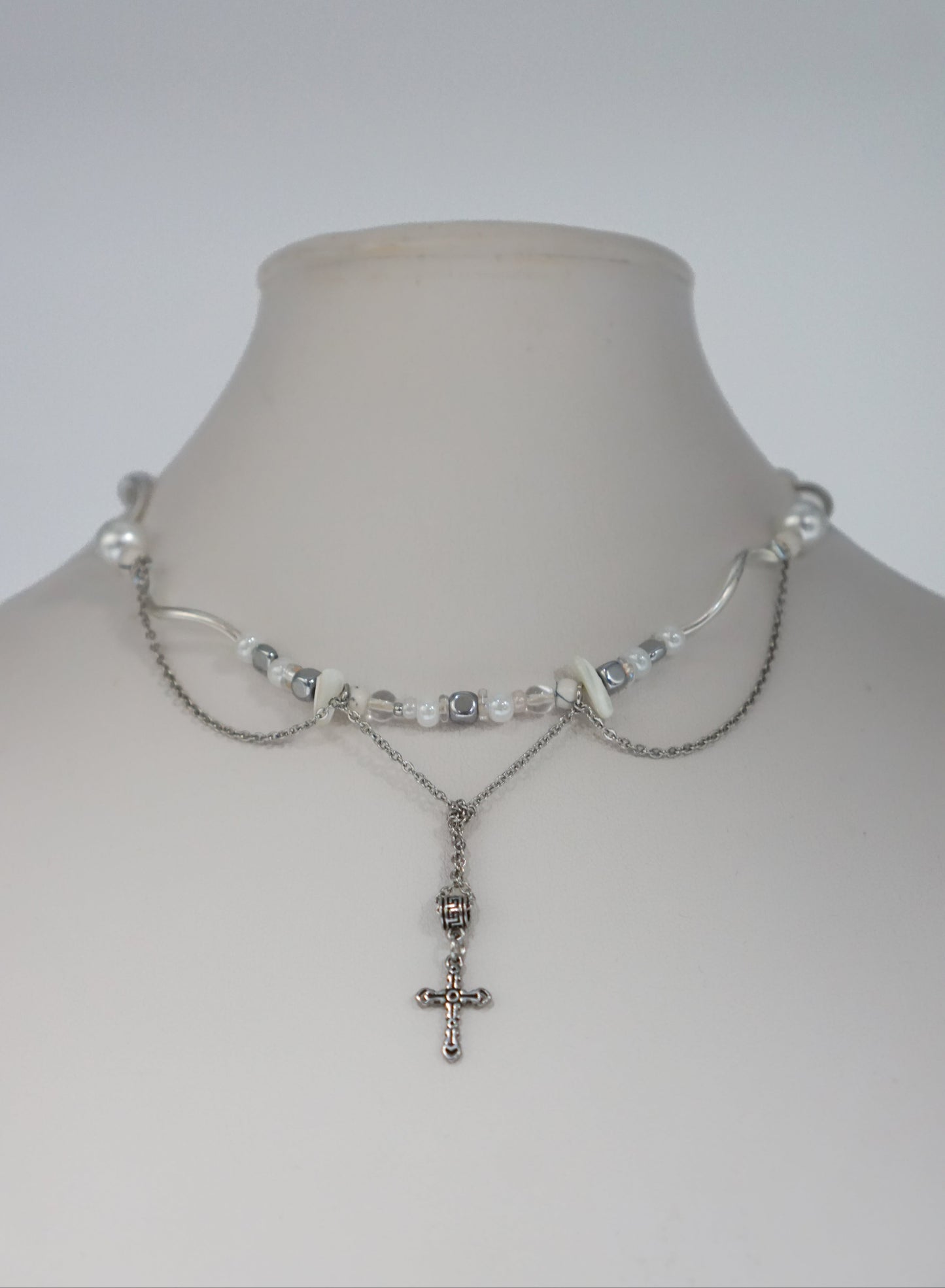 Paula - Choker con ciondolo a croce